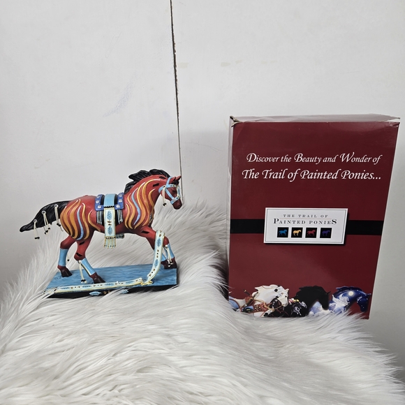 Trail Of Painted Ponies Keeper Of The Sacred Tribe - Picture 2 of 3
